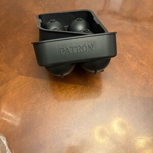 Black Ice Sphere Mold